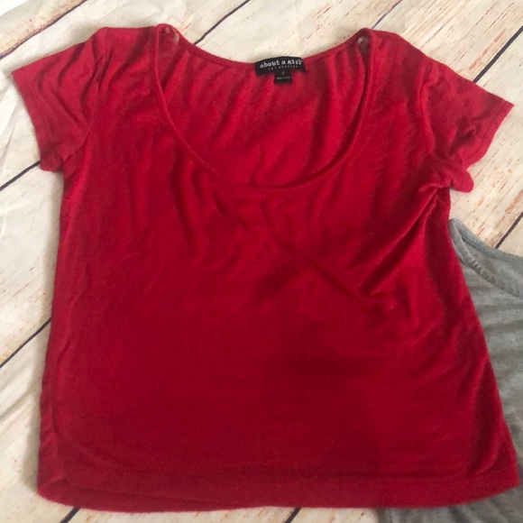 Small crop tops - Picture 3 of 5